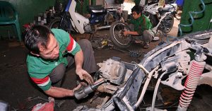Mở tiệm sửa xe cần những yếu tố gì