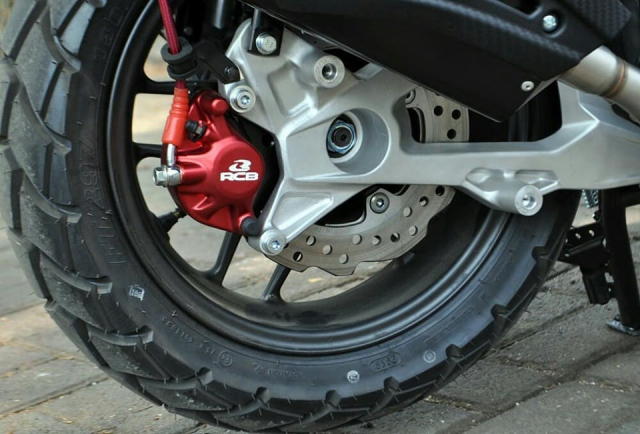 heo dầu phanh xe ADV150
