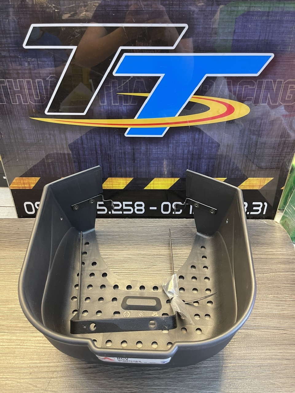 z6864738128399_8d530fb704ca24e074f282bcedbe85f2