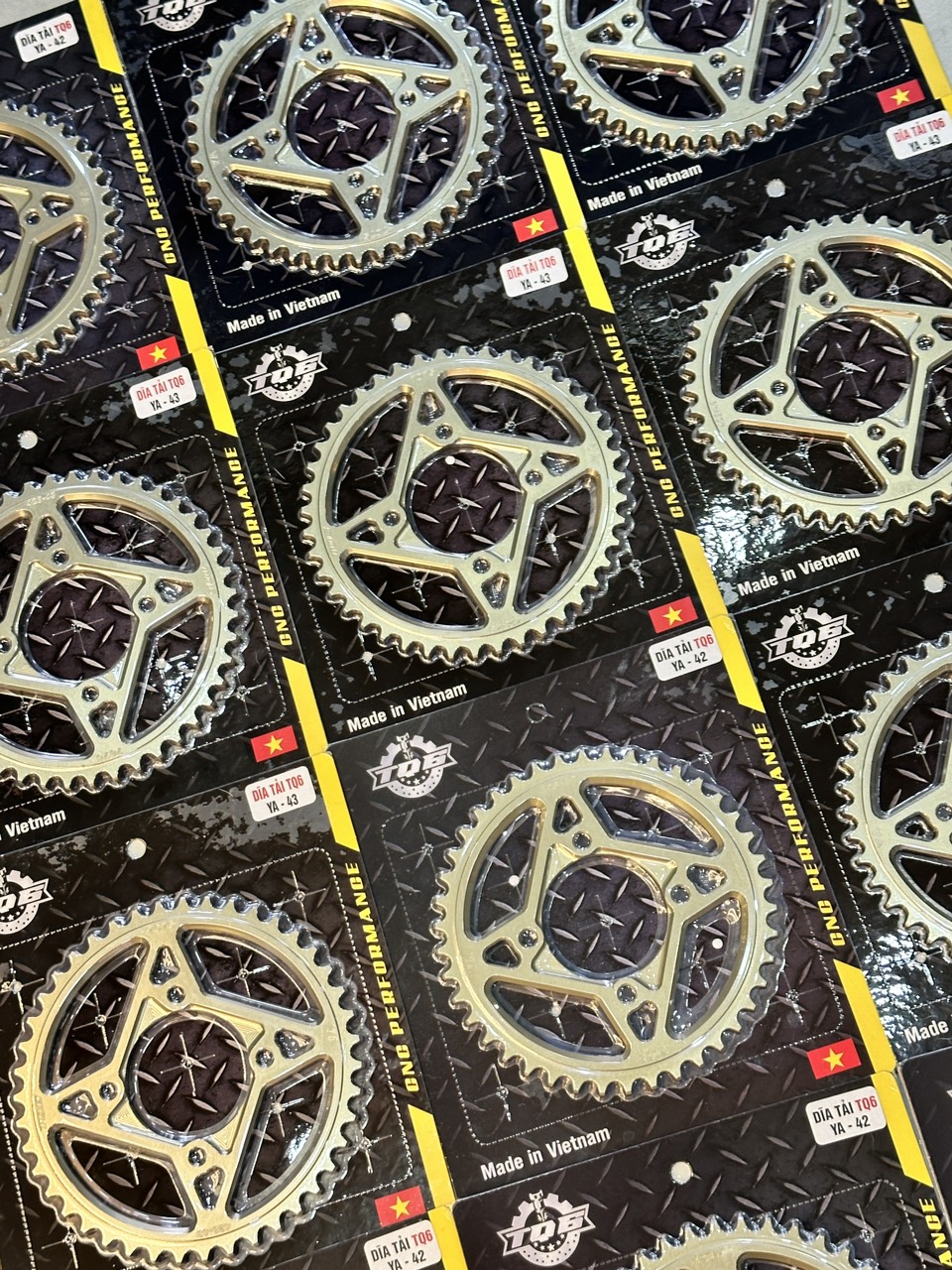 z5616604045670_636c8593753297624323de3df61069f8